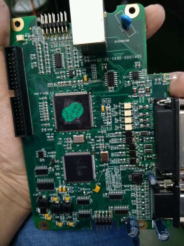 石英晶体谐振器与石英晶体振荡器工作原理介绍